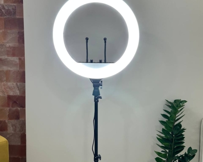 Кольцевая лампа 