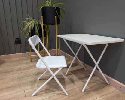 Детский столик и стульчик