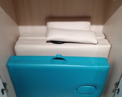 Массажные столы