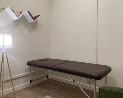 Кушетка массажная коричневая - комфорт 1