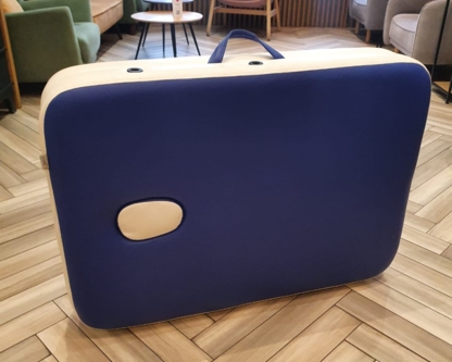 Массажный стол