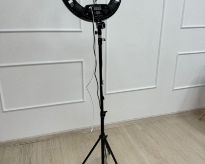 Профессиональная кольцевая лампа