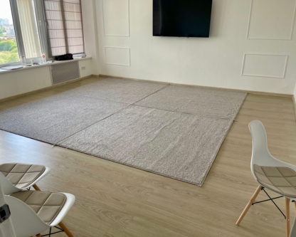 Съемное мягкое напольное покрытие (ковролин)