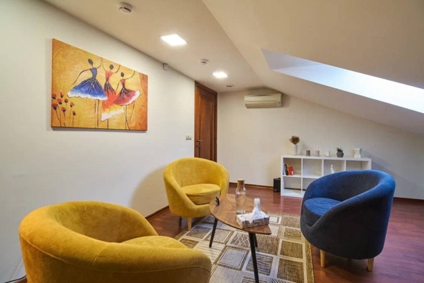 Кабинет №16 на мансарде