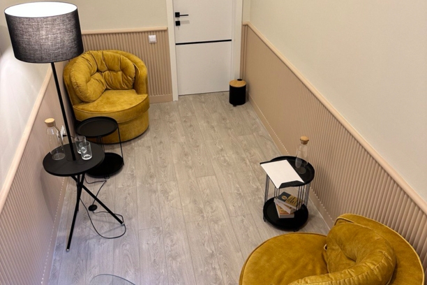 Кабинет №6 Жёлтый