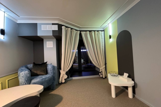 Кабинет 6 «Контрасты»